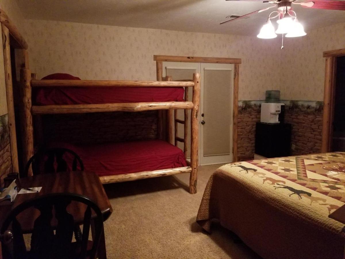 Sunlit Oasis Bed & Breakfast Notom Dış mekan fotoğraf