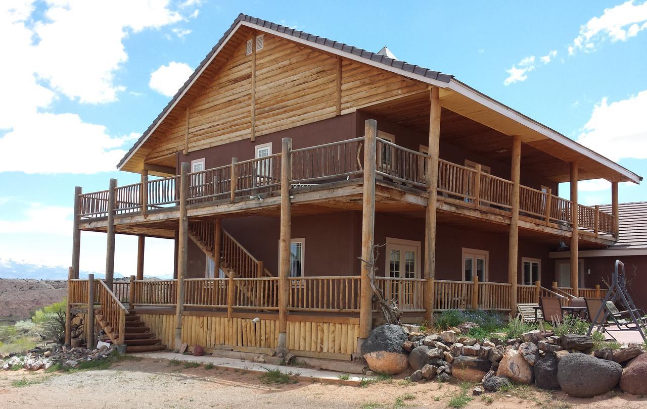 Sunlit Oasis Bed & Breakfast Notom Dış mekan fotoğraf